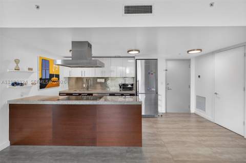 720 NE 62nd St 404, Miami FL - photo 6 of 52