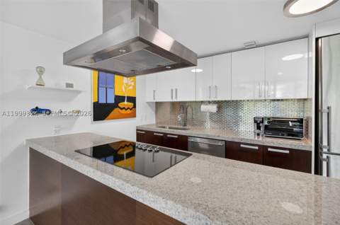 720 NE 62nd St 404, Miami FL - photo 7 of 52