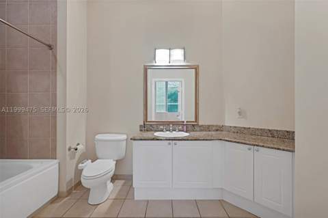 19501 W Country Club Dr 208, Aventura FL - photo 12 of 26