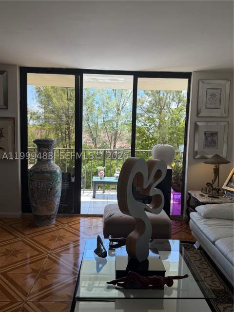 18151 NE 31st Ct 505, Aventura FL - photo 8 of 45