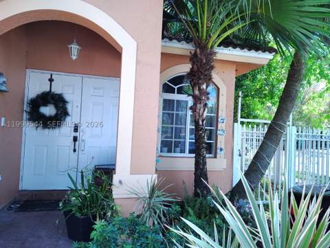 7736 NW 197 Ln, Hialeah FL - photo 12 of 17
