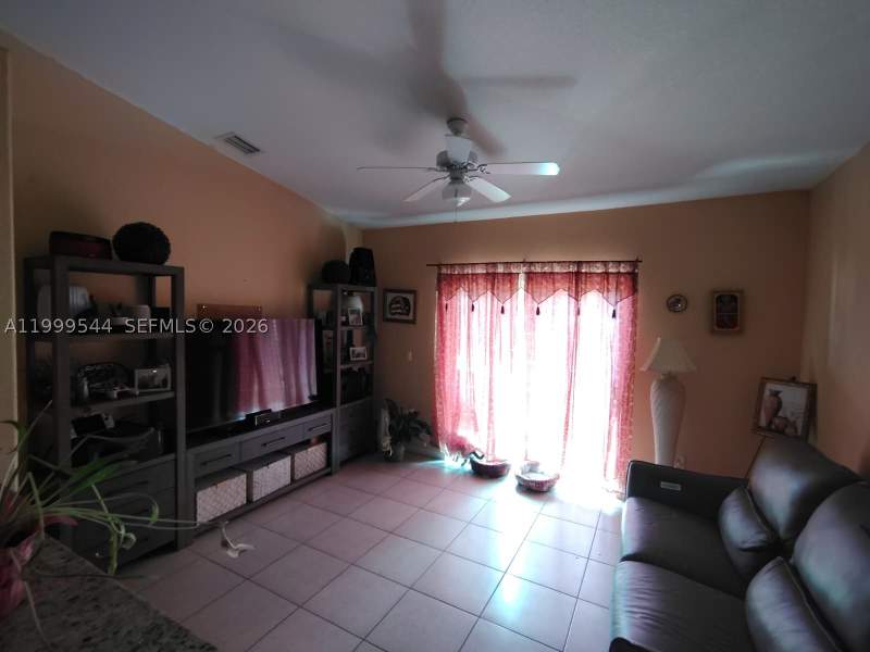 3 bedroom SingleFamilyResidence at 7736 NW 197 Ln, North Palm Estate, Hialeah — photo 2