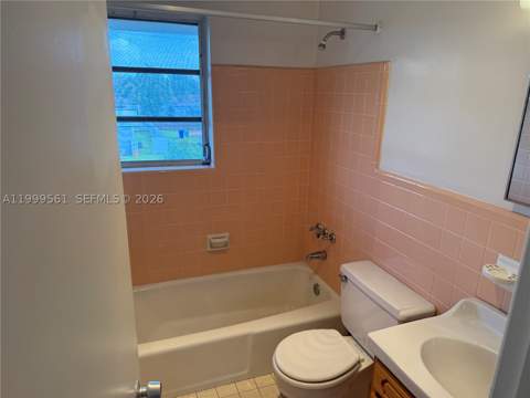 3881 W Flagler St 319, Miami FL - photo 10 of 10