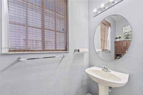 13970 SW 276th Way, Homestead FL - photo 14 of 38