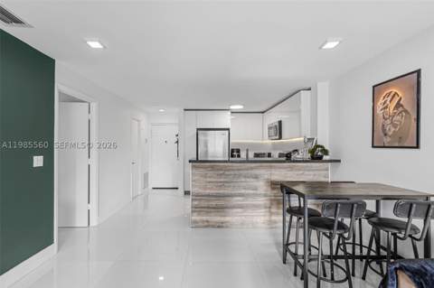 6545 Indian Creek Dr 306, Miami Beach FL - photo 6 of 25