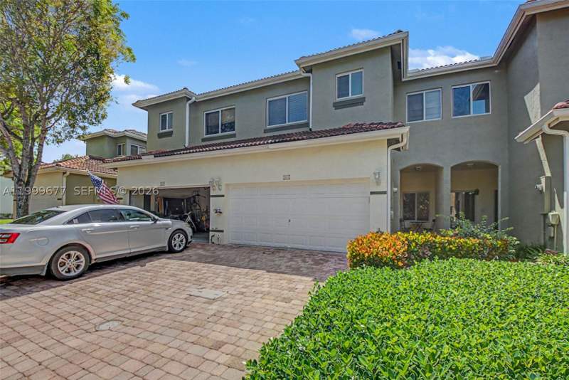 3 bedroom Townhouse at 2020 SE 23rd Ave, Towngate North, Homestead — photo 3