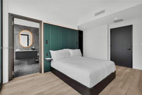 20 NE 11th St 3110, Miami FL - photo 10 of 11