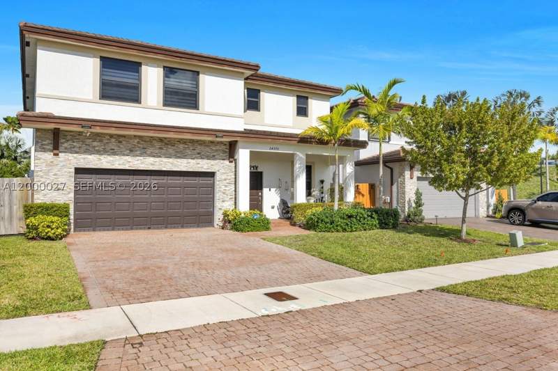4 bedroom SingleFamilyResidence at 24970 SW 108th Ave, S Allapattah Gardens, Homestead — photo 2