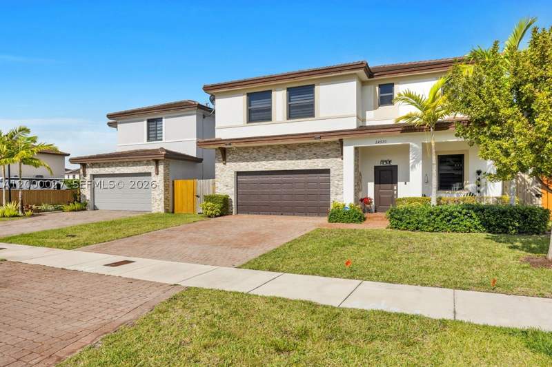 4 bedroom SingleFamilyResidence at 24970 SW 108th Ave, S Allapattah Gardens, Homestead — photo 3