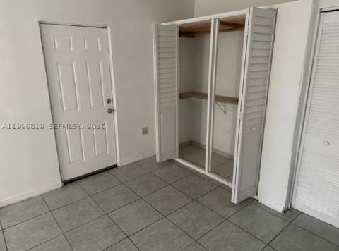 9021 SW 30th Ter, Miami FL - photo 10 of 18