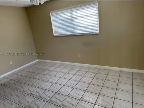 9021 SW 30th Ter, Miami FL - photo 15 of 18