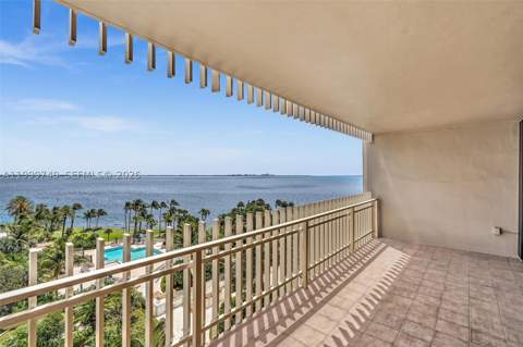 2 Grove Isle Dr B805, Miami FL - photo 22 of 48