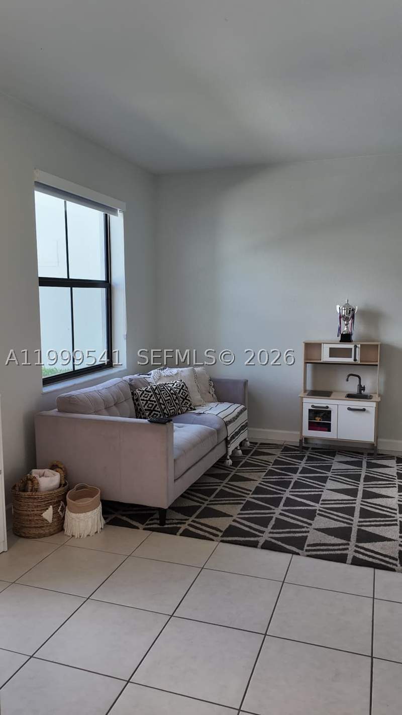 3 bedroom Townhouse at 11862 SW 246th Ln, Silver Palm Residential H, Homestead — photo 3