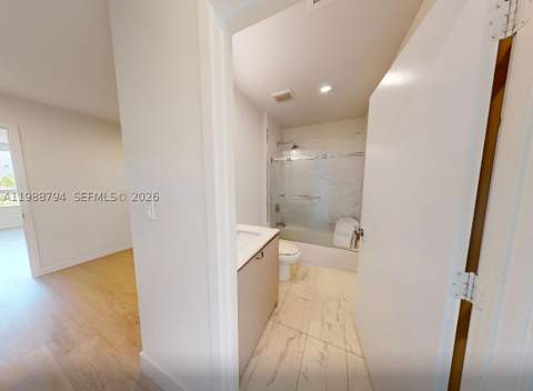 2505 NE 193rd St 4208, Miami FL - photo 14 of 16