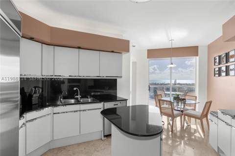 3802 NE 207th St 1001, Aventura FL - photo 15 of 44