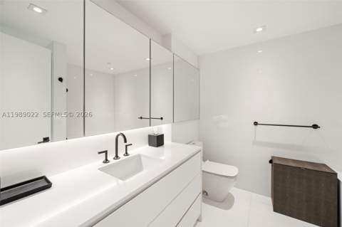 9999 Collins Ave 11J, Bal Harbour FL - photo 21 of 60