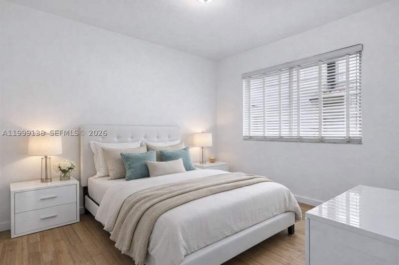 1 bedroom Condominium at 3915 N Meridian Ave 101, The Waterclub Condo, Miami Beach — photo 2