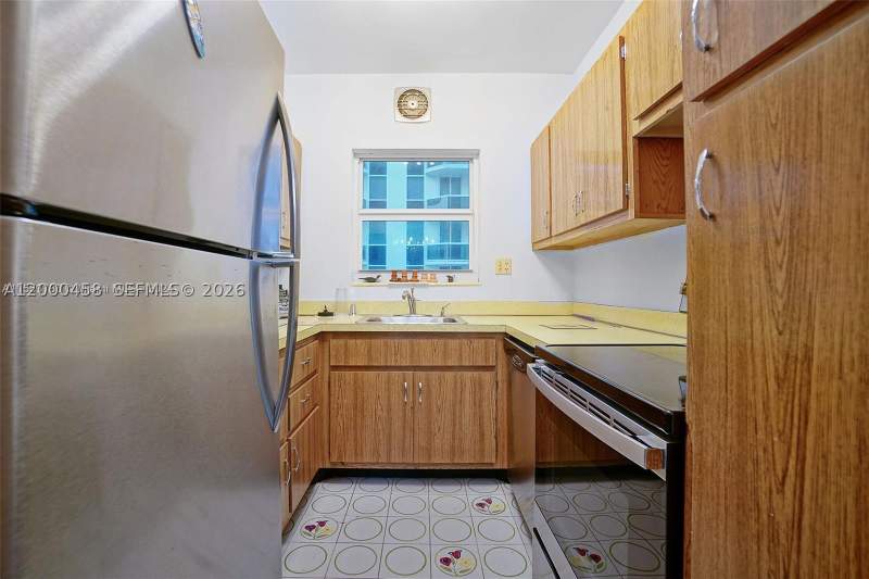 1 bedroom Condominium at 4747 Collins Ave 1108, Mimosa Condo, Miami Beach — photo 5