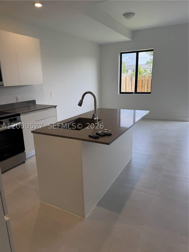 4 bedroom Townhouse at 19041 SW 344th Ter, Cps, Homestead — photo 3