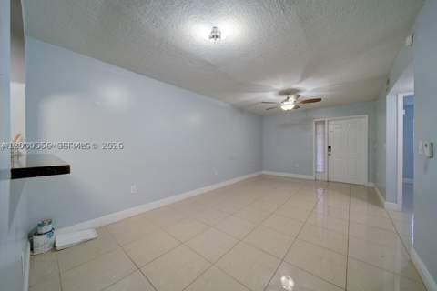 1250 SE 31st Ct 104-33, Homestead FL - photo 6 of 19