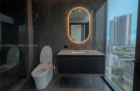 20 NE 11th st 2308, Miami FL - photo 11 of 32