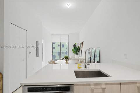 501 NE 31st St 302, Miami FL - photo 7 of 19