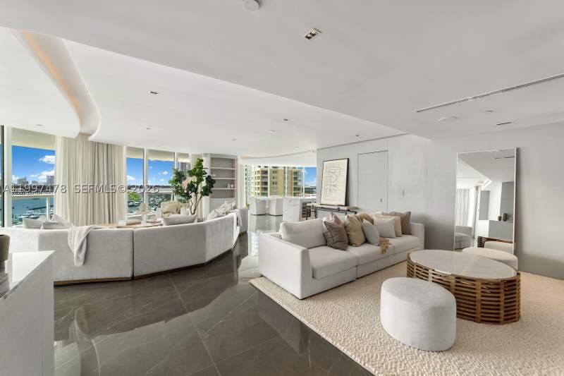 3 bedroom Condominium at 1000 S Pointe Dr 901, Murano At Portofino Condo, Miami Beach — photo 4