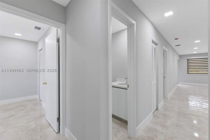3 bedroom Condominium at 15685 SW 82nd Cir Ln 28, View West Condo Ph I, Miami — photo 3