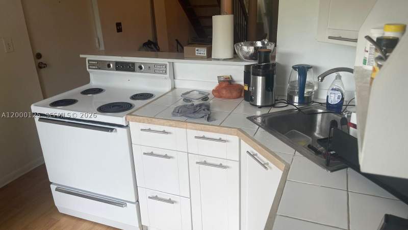 2 bedroom Condominium at 8741 NE 4th Ave Rd 8741, Shores Villas Condo Bldg, Miami Shores — photo 5