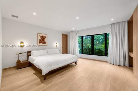70 Samana Dr, Miami FL - photo 14 of 25