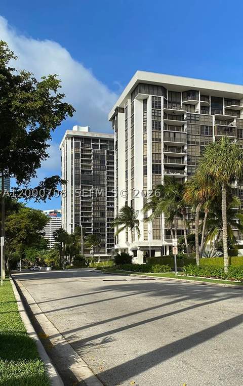1915 Brickell Ave CC6, Miami FL - photo 12 of 25