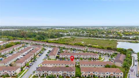 2440 SE 10th Ct, Homestead FL - photo 7 of 48
