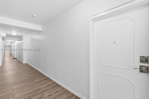 1550 Drexel Ave 207, Miami Beach FL - photo 20 of 25