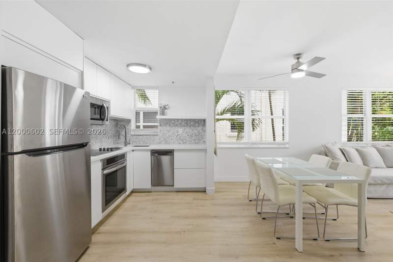 1 bedroom Condominium at 1550 Drexel Ave 207, Ohio Apartment Bldg Condo, Miami Beach — photo 3