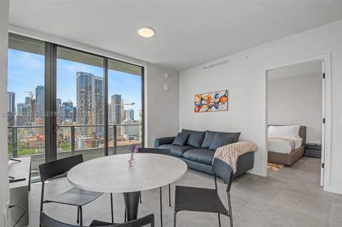 121 NE 5th St 1701, Miami FL - photo 11 of 41