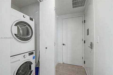 121 NE 5th St 1701, Miami FL - photo 7 of 41