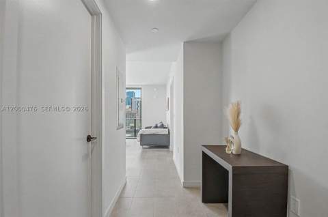 121 NE 5th St 1701, Miami FL - photo 8 of 41