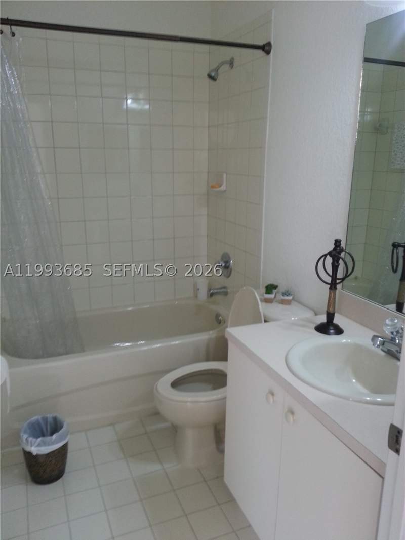 4 bedroom Townhouse at 11050 NW 86th Ter ., Islands At Doral Townhome, Doral — photo 5