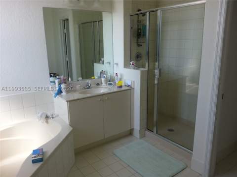 11050 NW 86th Ter ., Doral FL - photo 7 of 11