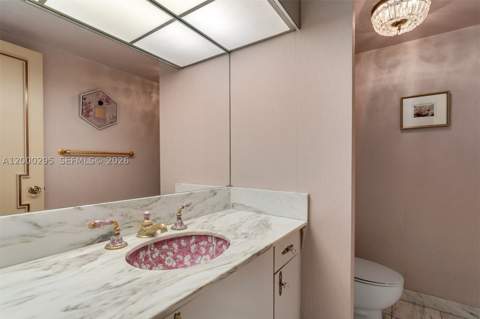 5500 Collins Ave 304, Miami Beach FL - photo 12 of 32