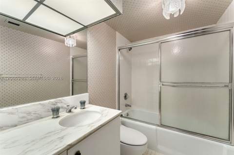 5500 Collins Ave 304, Miami Beach FL - photo 22 of 32