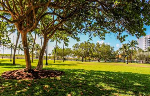 2615 Collins Ave 37, Miami Beach FL - photo 16 of 17