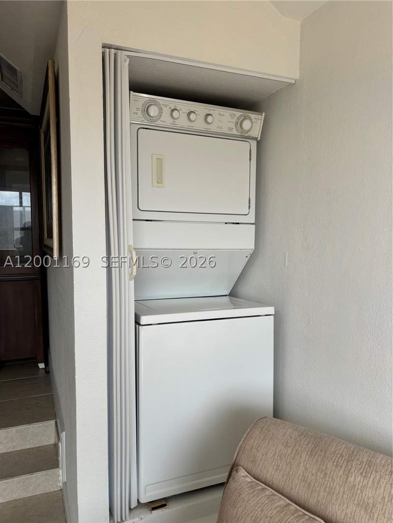 2 bedroom Condominium at 10900 SW 104th St 303, The Berkeley Condo, Miami — photo 5