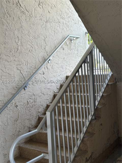 10900 SW 104th St 303, Miami FL - photo 7 of 41