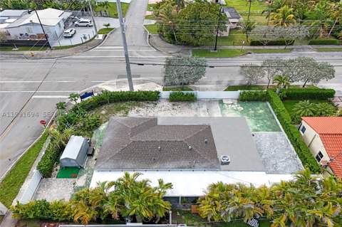 1991 SW 62nd Ave, West Miami FL - photo 11 of 55
