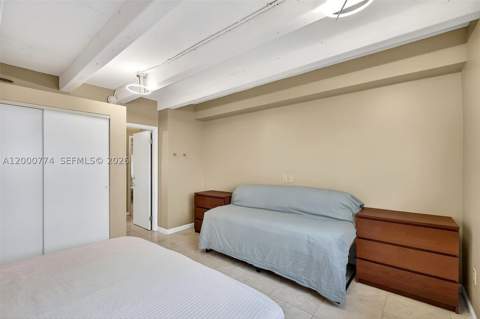 1519 Drexel Ave 201 + Den, Miami Beach FL - photo 21 of 62