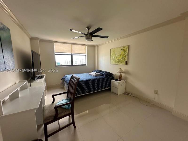 2 bedroom Condominium at 210 174th St 2202, Winston Towers 600 Condo, Sunny Isles Beach — photo 3