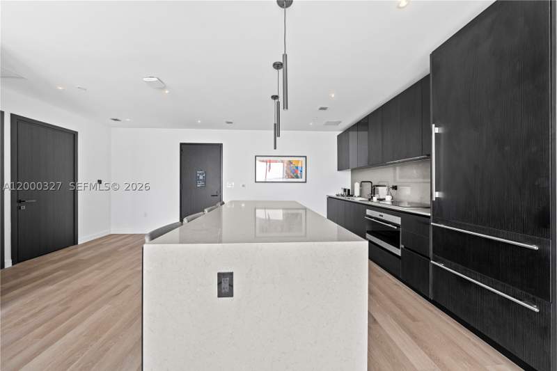 2 bedroom Condominium at 20 NE 11th St 4502, Miami North, Miami — photo 3