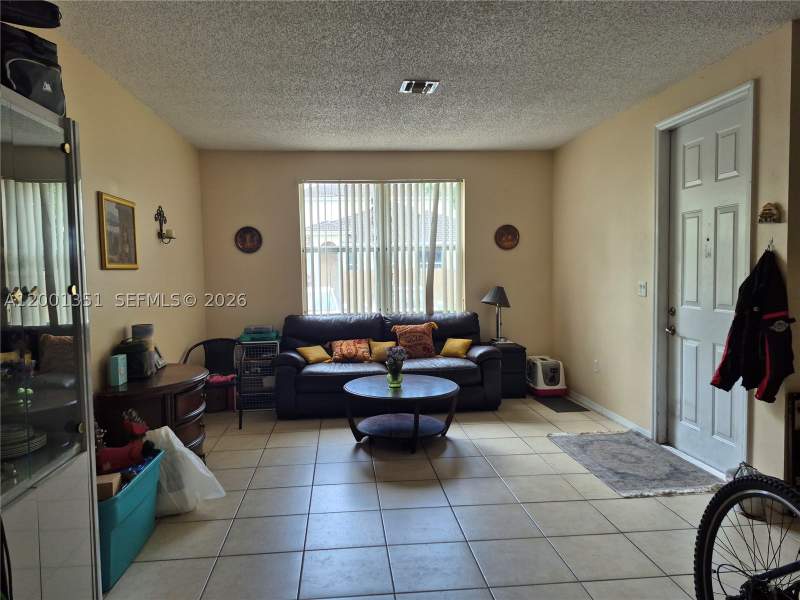 3 bedroom Townhouse at 921 NE 42nd Pl, Marbella Bay, Homestead — photo 5