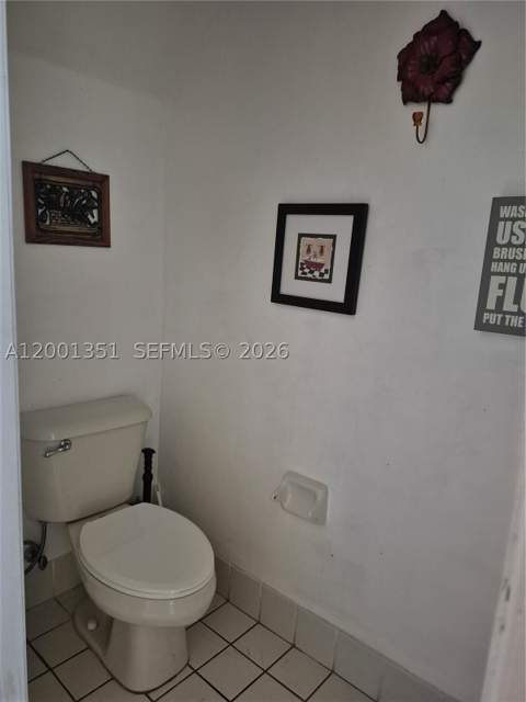 921 NE 42nd Pl, Homestead FL - photo 8 of 16